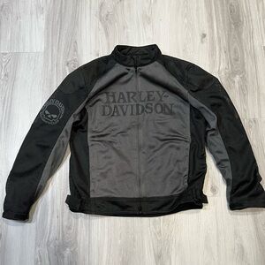 NWOT Harley-Davidson Gray and Black Performance Jacket